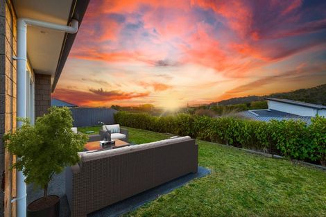 Photo of property in 9 Jeroboam Loop, Kumeu, 0810