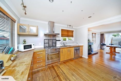 Photo of property in 315a Cambridge Road, Hillcrest, Hamilton, 3216