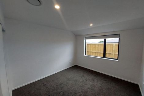 Photo of property in 33 Cousins Street, Woodend, 7691