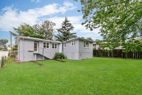 Photo of property in 79 Sunnynook Road, Forrest Hill, Auckland, 0620