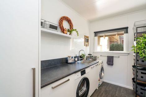 Photo of property in 49 Gladstone Terrace, Gladstone, Invercargill, 9810