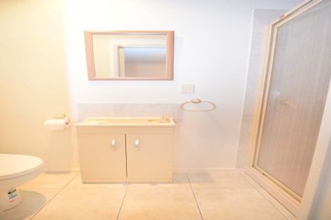 Photo of property in 3/42 Bay Street, Red Beach, 0932