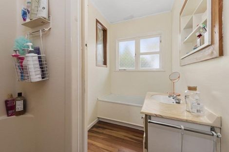 Photo of property in 26 Helena Road, Hillcrest, Hamilton, 3216