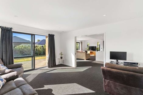 Photo of property in 5a Malory Way, Rolleston, 7614