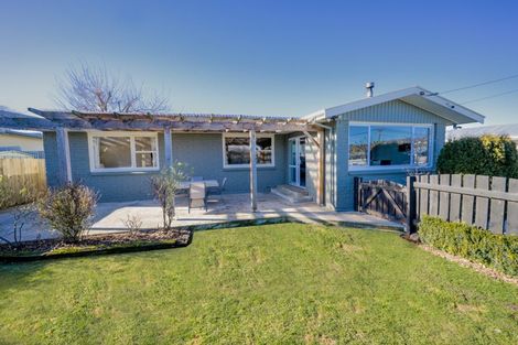 Photo of property in 18 Campbell Street, Alexandra, 9320