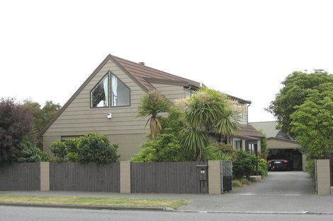Photo of property in 42 Queenspark Drive, Parklands, Christchurch, 8083