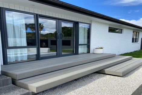 Photo of property in 1/2 Omana Road, Milford, Auckland, 0620