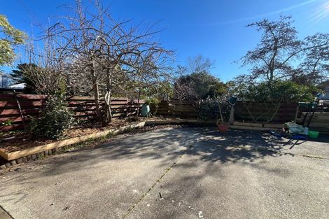 Photo of property in 1 Guernsey Place, Fitzherbert, Palmerston North, 4410