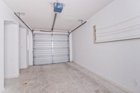 Photo of property in 433a West Coast Road, Glen Eden, Auckland, 0602