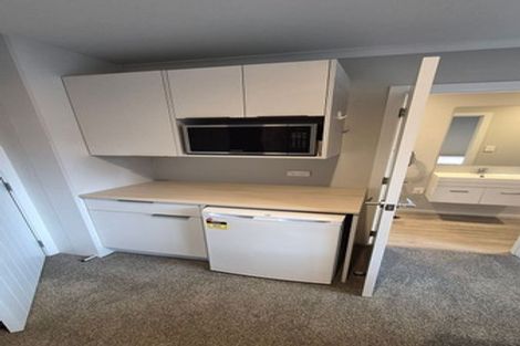 Photo of property in 2/71 Normandy Avenue, Melville, Hamilton, 3206