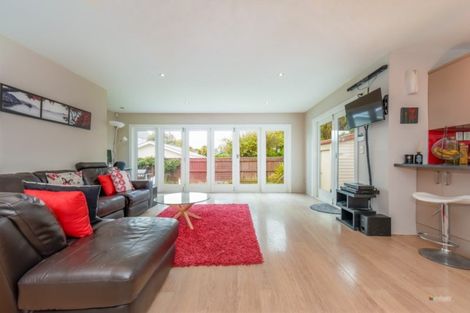 Photo of property in 87a Pretoria Street, Hutt Central, Lower Hutt, 5010