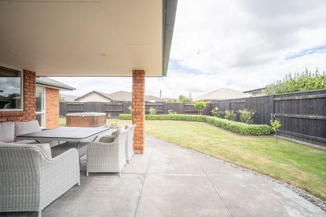 Photo of property in 34 Branigan Parade, Kelvin Grove, Palmerston North, 4414