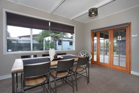 Photo of property in 40 Follett Street, Marton, 4710