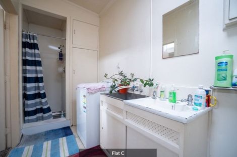 Photo of property in 90 Victoria Avenue, Palmerston North, 4410