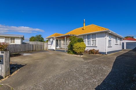 Photo of property in 8 Bradford Place, Awapuni, Palmerston North, 4412