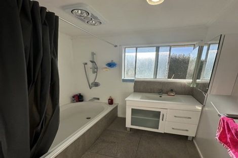 Photo of property in 1/3 Crichton Place, Taradale, Napier, 4112