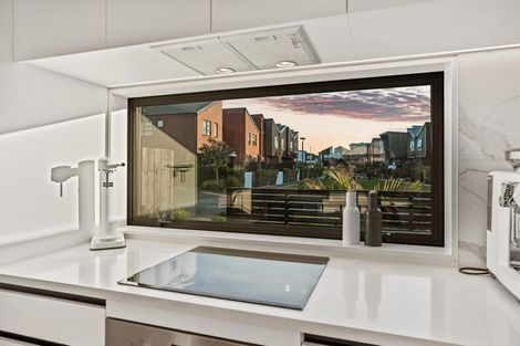 Photo of property in 33 Waka Moana Drive, Hobsonville, Auckland, 0616