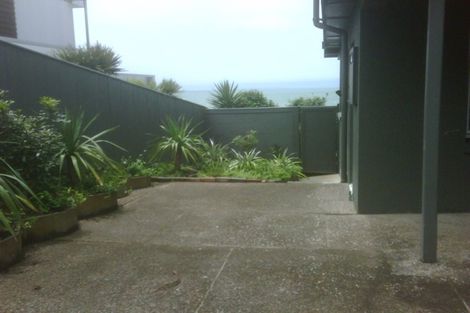 Photo of property in 1/46 Hauraki Road, Hauraki, Auckland, 0622