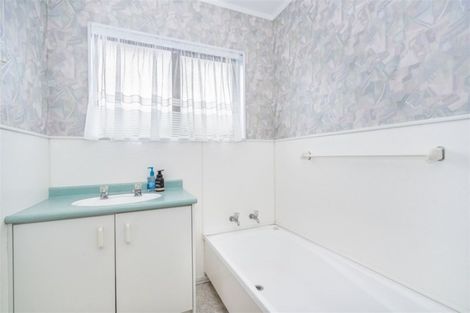 Photo of property in 1/12 Ford Avenue, Te Kamo, Whangarei, 0112