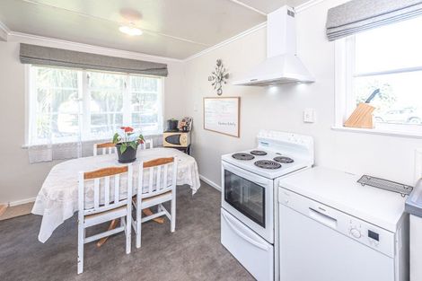 Photo of property in 73 Harper Street, Gonville, Whanganui, 4501