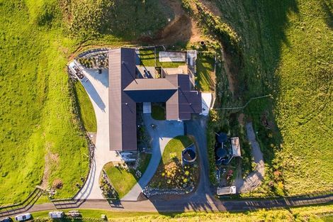 Photo of property in 527 Frankley Road, Hurworth, New Plymouth, 4371