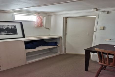 Photo of property in 16 Marie Crescent, Te Atatu South, Auckland, 0610