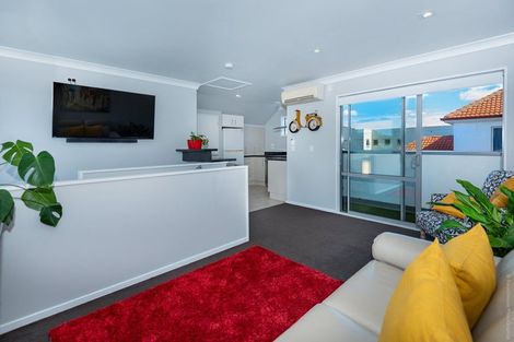 Photo of property in 35 Boon Street, Sydenham, Christchurch, 8023