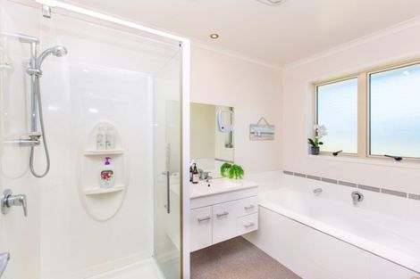 Photo of property in 7 Hockly Road, Rotokauri, Hamilton, 3289