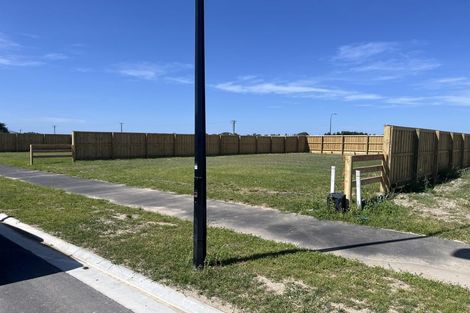 Photo of property in 42 Whiteoak Street, Prebbleton, 7676