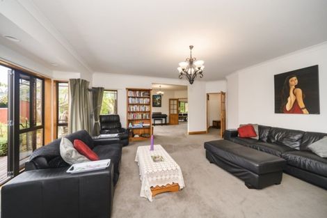 Photo of property in 23 Balmoral Drive, Terrace End, Palmerston North, 4410