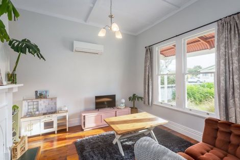 Photo of property in 83 Lincoln Road, Masterton, 5810