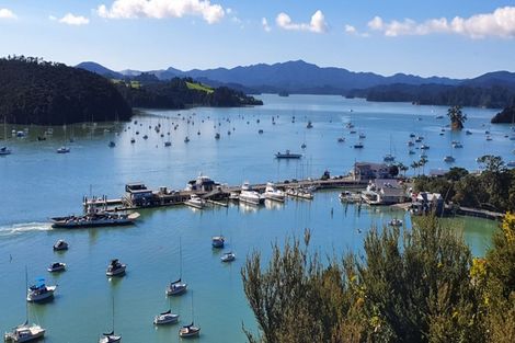 Photo of property in 14 Sir George Back Street, Opua, 0200