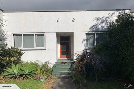 Photo of property in 1/580 New North Road, Morningside, Auckland, 1021