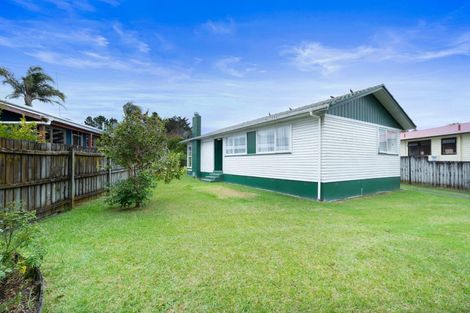 Photo of property in 66 Universal Drive, Henderson, Auckland, 0610