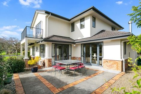 Photo of property in 1 Shaw Street, Leamington, Cambridge, 3432