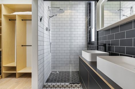 Photo of property in 6 Soudley Court, Jacks Point, Queenstown, 9371