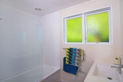 Photo of property in 33 Point Wells Road, Point Wells, Warkworth, 0986