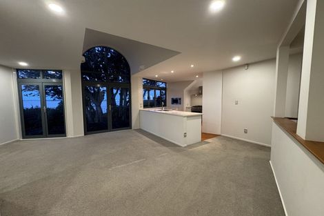 Photo of property in 1/5 Princes Street, Northcote Point, Auckland, 0627