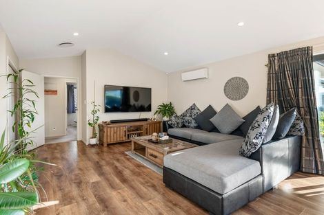 Photo of property in 25 Hillpark Drive, Pokeno, 2402