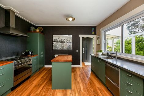 Photo of property in 8 Dorset Avenue, Westown, New Plymouth, 4310