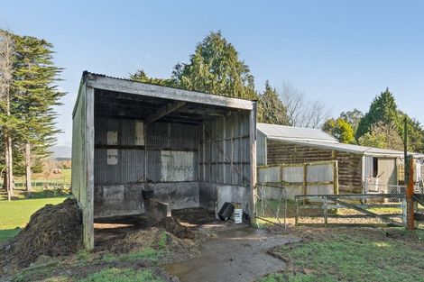 Photo of property in 96 Alfredton Road, Eketahuna, 4900