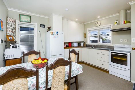 Photo of property in 3/62 Gibbons Street, Ebdentown, Upper Hutt, 5018