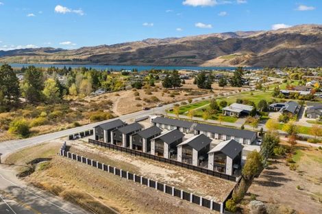 Photo of property in 43 Shortcut Road, Cromwell, 9310