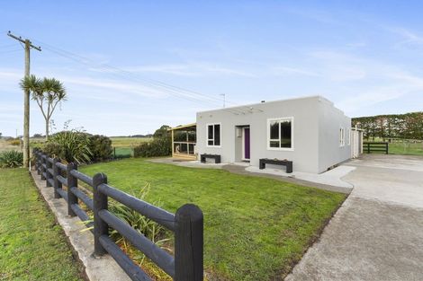 Photo of property in 91 Omanuka Road, Himatangi, Foxton, 4891