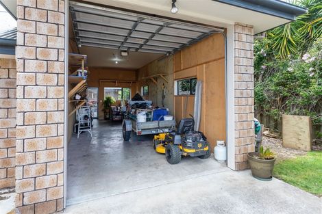 Photo of property in 3 Acacia Court, Whitianga, 3510