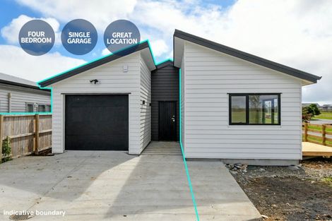 Photo of property in 107 Mutetai Road, Clarks Beach, 2122