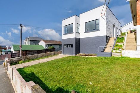 Photo of property in 363 South Road, Caversham, Dunedin, 9012