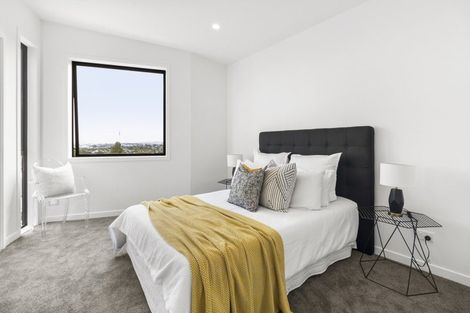 Photo of property in 11/8 Bennett Road, Pakuranga, Auckland, 2010