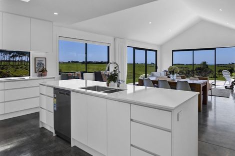 Photo of property in 1356c South Road, Kaitake, New Plymouth, 4374