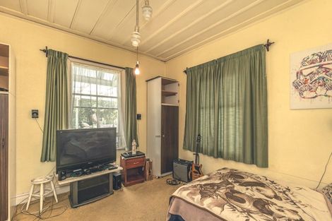 Photo of property in 49 Honi Taipua Street, Manakau, Levin, 5573